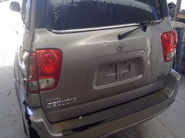 2005 TOYOTA SEQUOIA, SILVER, SR5, 4.7L, AT, 2WD,  Z25112